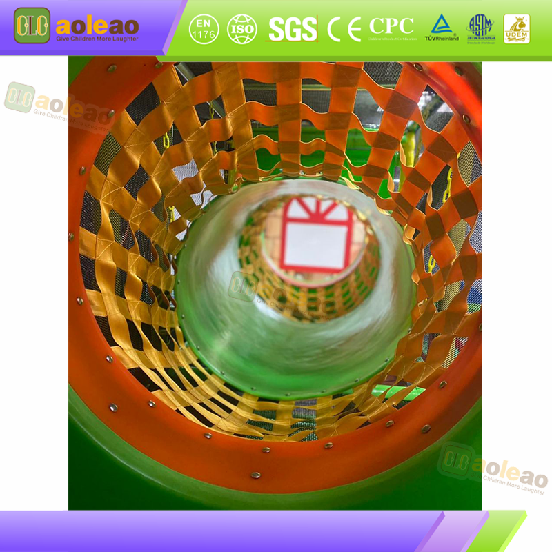 Small Playground Slide Adventure Maze, Indoor Entertainment, Anti-Collision