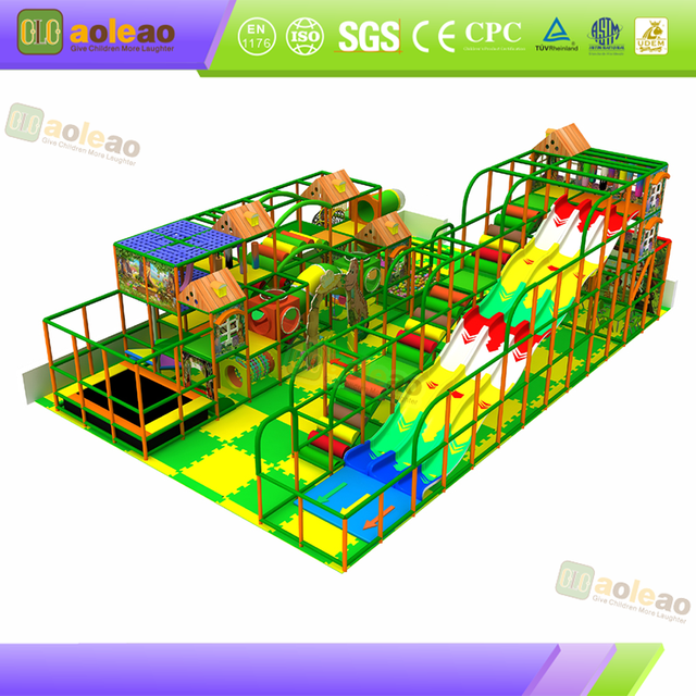 long indoor play structure with slide routes