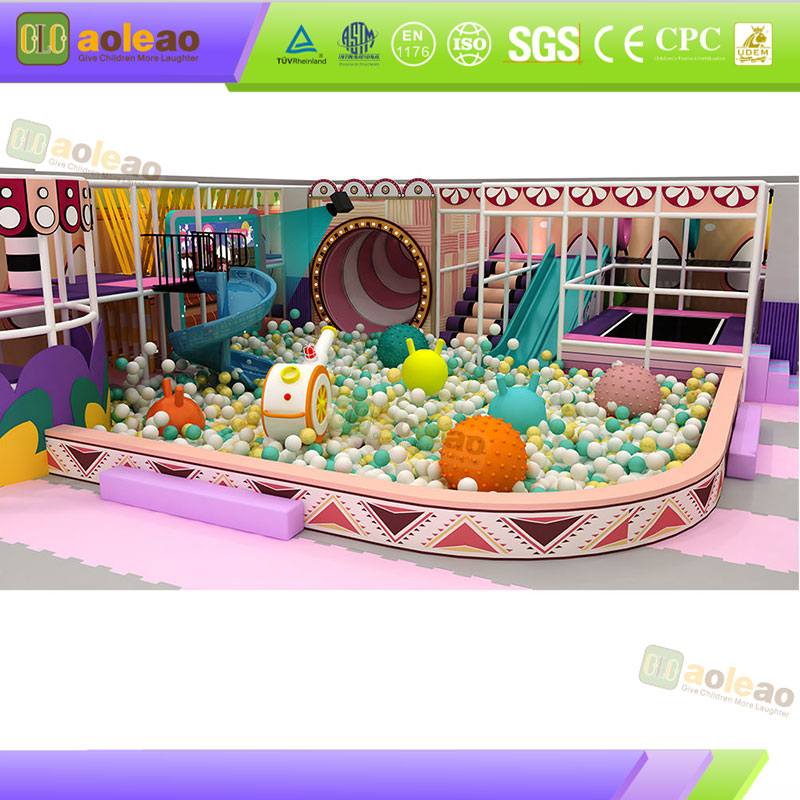 Indend&oslash;rs legepladsudstyr Soft Play Toddler Klatring Kids Adventure Park (klatrev&aelig;g og rutsjebane) 