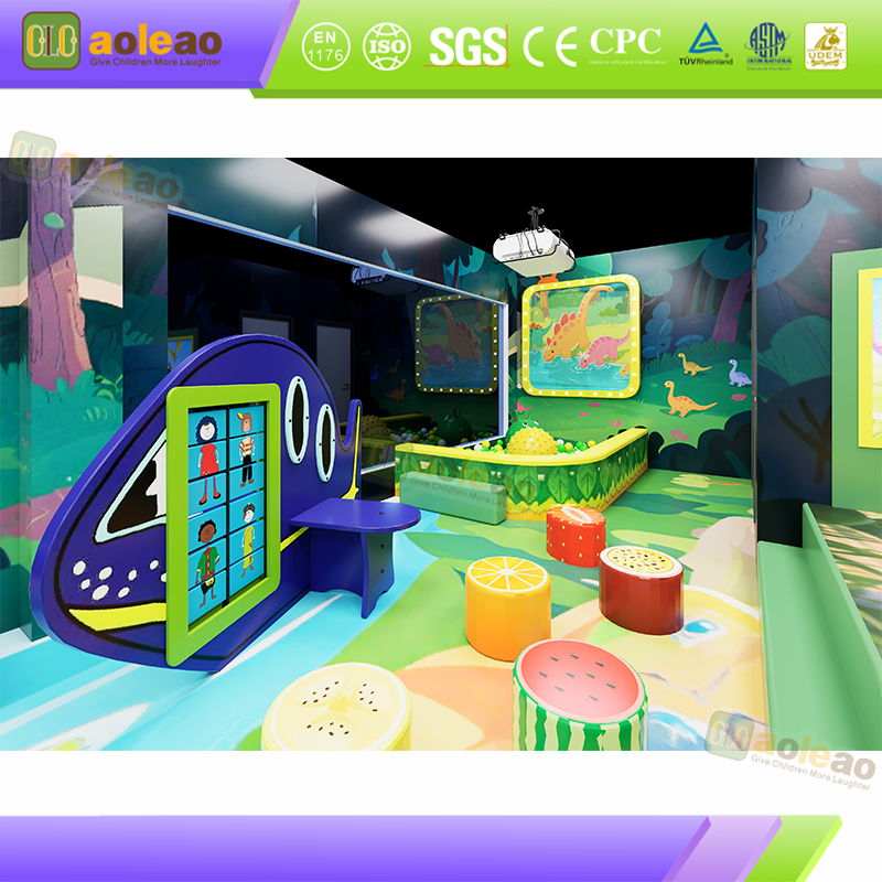 Small Soft Play Maze Challenge Slide, Indoor Early Education, Fun & Educational