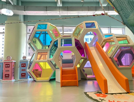 Indoor-childrens-playground-soft-honeycomb-slide-6.png