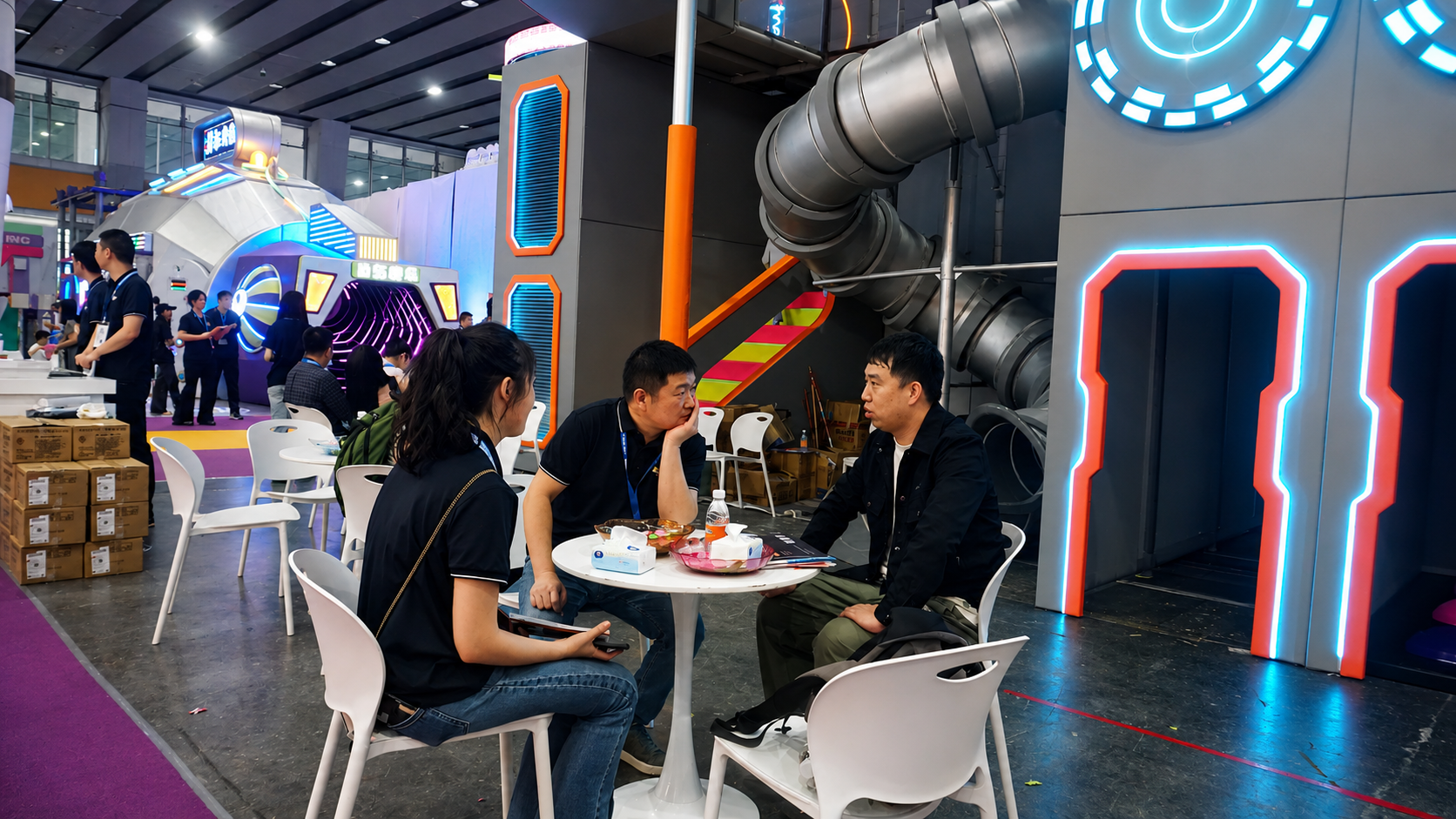 Aoleao visitor communication
